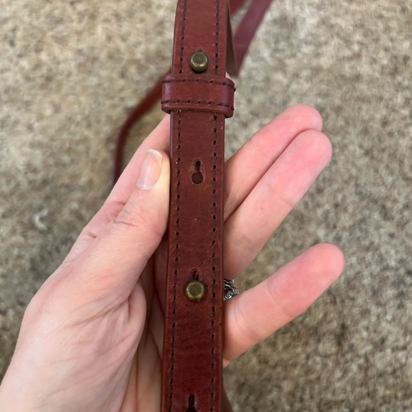 LL Bean Signature think hide leather maroon burgundy red brown structured bag - Picture 7 of 12